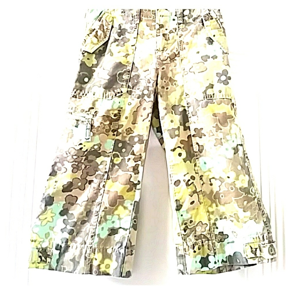 GIRLS CAPRI PANTS SIZE 8R
